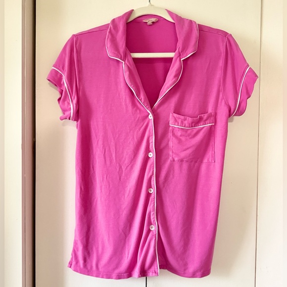 Eberjay Gisele TENCEL™ Modal Short Sleeve Top & Cropped Capri Pants PJ Set - Picture 3 of 10